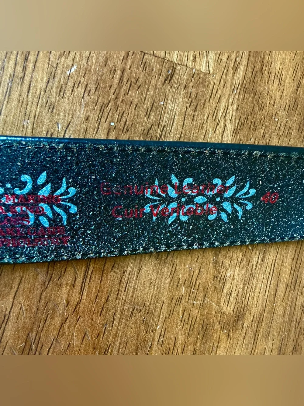 Robert Graham Leather Belt with Laser Cut Colorful Accents Size 40 6608
